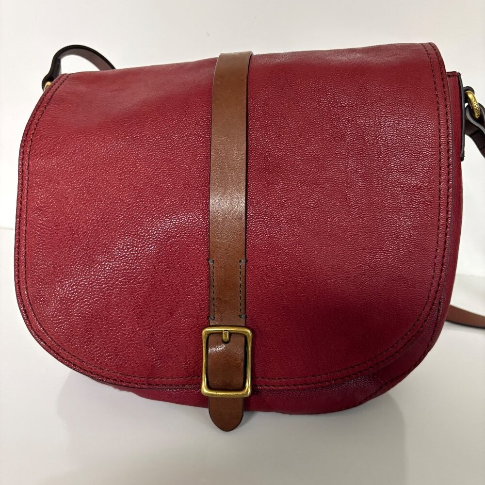 Fossil Leather Crossbody Bag Adjustable Strap Buckle Detail Red Wine Purse